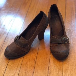 Timberland Wingate Suede Buckle Oxford Heels EUC